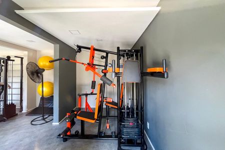 Apartamento para alugar com 42m², 2 quartos e 1 vaga Apartamento para alugar com 42m², 2 quartos e 1 vagaAcademia