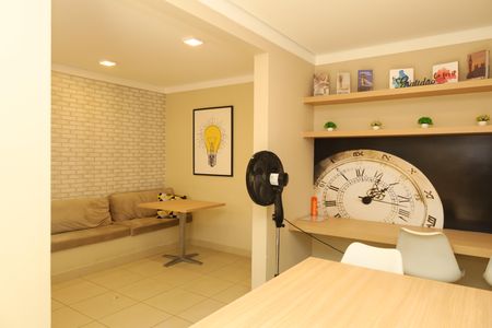 Apartamento para alugar com 35m², 2 quartos e 1 vagaÁrea comum - Coworking