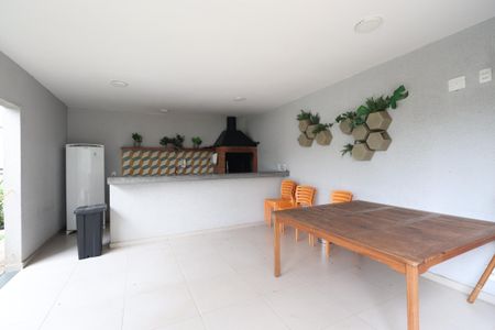 Apartamento para alugar com 42m², 2 quartos e sem vagaÁrea comum - Churrasqueira