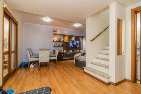 Casa à venda com 3 quartos, 100m² em Cavalhada, Porto Alegre