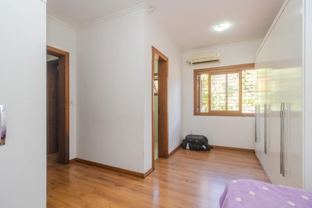 Casa à venda com 3 quartos, 100m² em Cavalhada, Porto Alegre