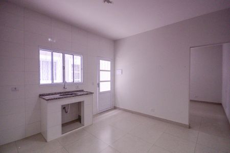 Apartamento para alugar com 80m², 2 quartos e sem vaga Apartamento para alugar com 80m², 2 quartos e sem vagaCozinha
