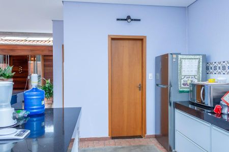 Casa para alugar com 400m², 5 quartos e 15 vagasÁrea comum-Detalhe Espaço Gourmet-Porta de entrada da dispensa