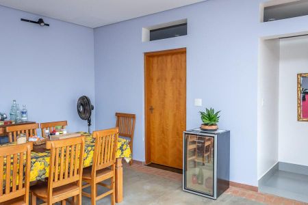 Casa para alugar com 400m², 5 quartos e 15 vagasÁrea comum-Detalhe Espaço Gourmet-Porta de entrada da área de serviço