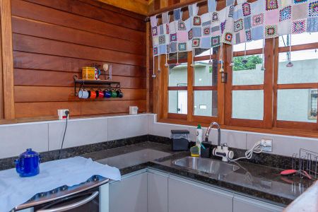 Casa para alugar com 400m², 5 quartos e 15 vagasCasa 2-Cozinha