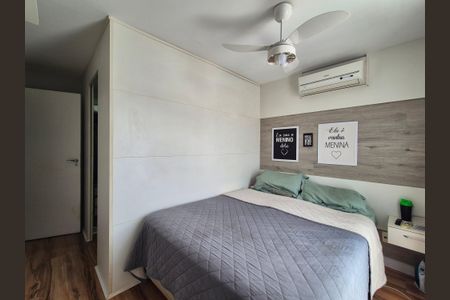 Casa de condomínio à venda com 186m², 5 quartos e 4 vagas Casa de condomínio à venda com 186m², 5 quartos e 4 vagasSuíte 3