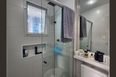 Casa de condomínio à venda com 186m², 5 quartos e 4 vagas Casa de condomínio à venda com 186m², 5 quartos e 4 vagasSuíte 2