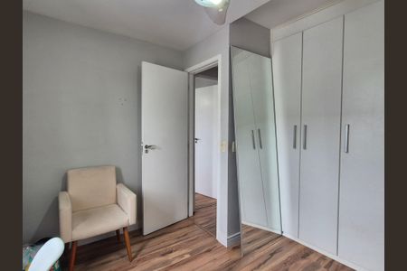 Casa de condomínio à venda com 186m², 5 quartos e 4 vagas Casa de condomínio à venda com 186m², 5 quartos e 4 vagasQuarto 2