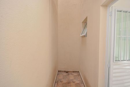 Área de Serviço de kitnet/studio para alugar com 1 quarto, 22m² em Parque Grajau, São Paulo