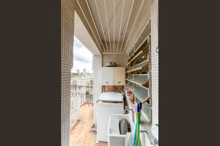 Casa para alugar com 80m², 2 quartos e 1 vagaÁrea de Serviço