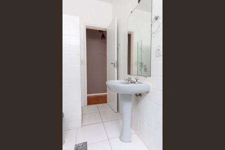 Apartamento à venda com 120m², 3 quartos e 1 vaga Apartamento à venda com 120m², 3 quartos e 1 vagaBanheiro Social