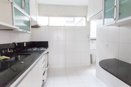 Apartamento à venda com 120m², 3 quartos e 1 vaga Apartamento à venda com 120m², 3 quartos e 1 vagaCozinha