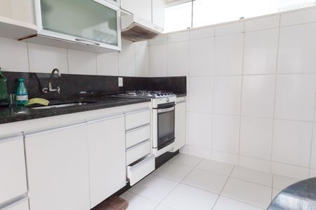 Apartamento à venda com 120m², 3 quartos e 1 vaga Apartamento à venda com 120m², 3 quartos e 1 vagaCozinha