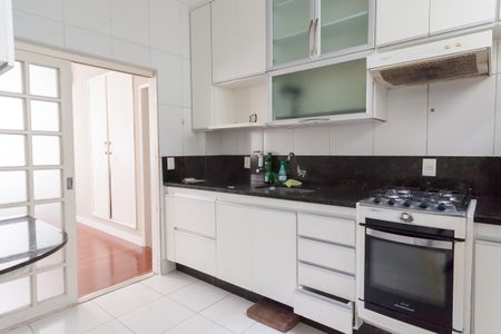 Apartamento à venda com 120m², 3 quartos e 1 vaga Apartamento à venda com 120m², 3 quartos e 1 vagaCozinha