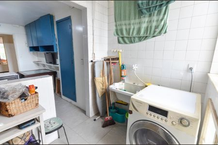 Apartamento à venda com 120m², 3 quartos e 2 vagasÁrea de Serviço