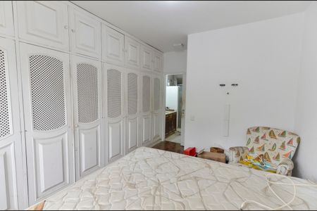Apartamento à venda com 120m², 3 quartos e 2 vagasSuíte
