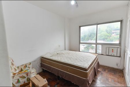 Apartamento à venda com 120m², 3 quartos e 2 vagasSuíte