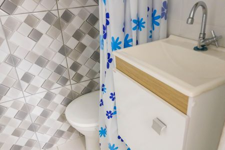 Apartamento para alugar com 66m², 2 quartos e 1 vaga Apartamento para alugar com 66m², 2 quartos e 1 vagaBanheiro de Serviço