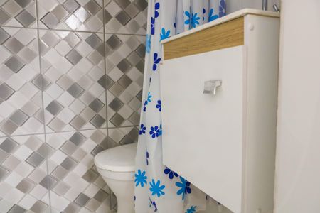 Apartamento para alugar com 66m², 2 quartos e 1 vaga Apartamento para alugar com 66m², 2 quartos e 1 vagaBanheiro de Serviço