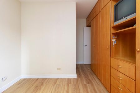 Apartamento para alugar com 96m², 3 quartos e 2 vagas Apartamento para alugar com 96m², 3 quartos e 2 vagasSuíte