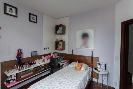 Casa de condomínio à venda com 183m², 4 quartos e 2 vagasQuarto 2