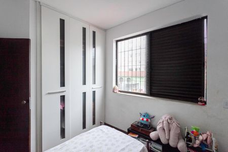 Casa de condomínio à venda com 183m², 4 quartos e 2 vagasQuarto 2