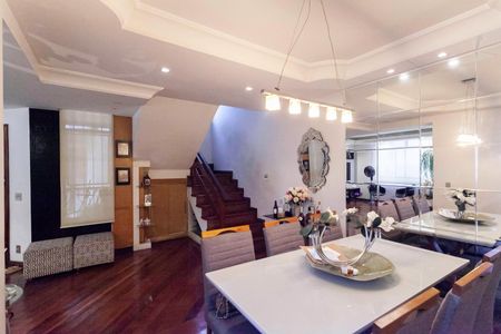 Casa de condomínio à venda com 183m², 4 quartos e 2 vagasSala 1