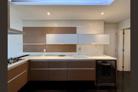 Apartamento para alugar com 200m², 3 quartos e 4 vagasCozinha 