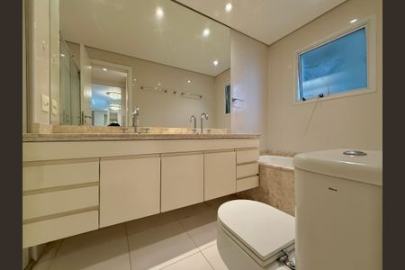 Apartamento para alugar com 200m², 3 quartos e 4 vagasBanheiro Suíte 3