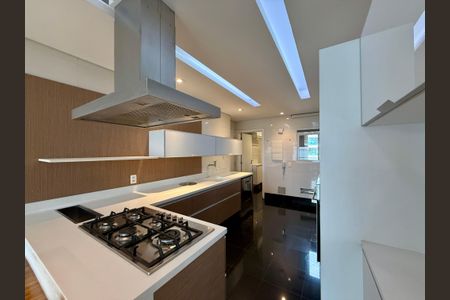 Apartamento para alugar com 200m², 3 quartos e 4 vagasCozinha 