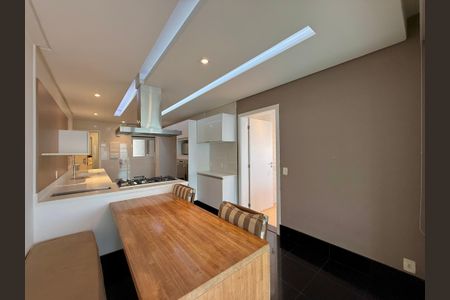 Apartamento para alugar com 200m², 3 quartos e 4 vagasCozinha 