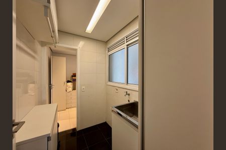 Apartamento para alugar com 200m², 3 quartos e 4 vagasÁrea de Serviço