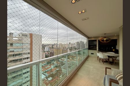 Apartamento para alugar com 200m², 3 quartos e 4 vagasVaranda 