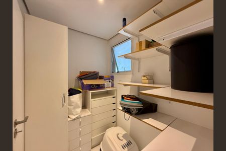 Apartamento para alugar com 200m², 3 quartos e 4 vagasQuarto de Serviço