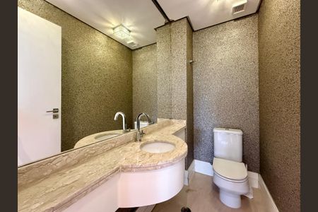 Apartamento para alugar com 200m², 3 quartos e 4 vagasLavabo 