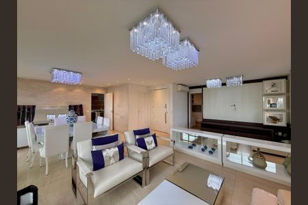 Apartamento para alugar com 200m², 3 quartos e 4 vagasSala 