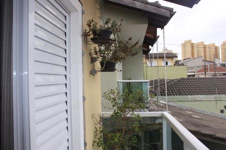 Casa à venda com 219m², 4 quartos e 4 vagasVaranda 