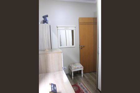 Casa à venda com 219m², 4 quartos e 4 vagasQuarto 2