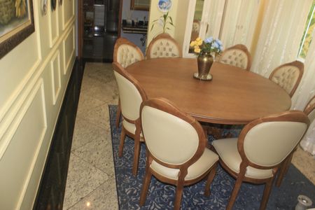 Sala  de casa à venda com 4 quartos, 219m² em Vila Sao Judas Tadeu, Guarulhos