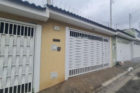 Casa à venda com 219m², 4 quartos e 4 vagas Casa à venda com 219m², 4 quartos e 4 vagasFachada do imóvel