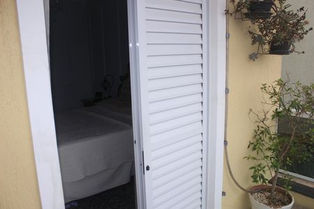 Casa à venda com 219m², 4 quartos e 4 vagasVaranda 