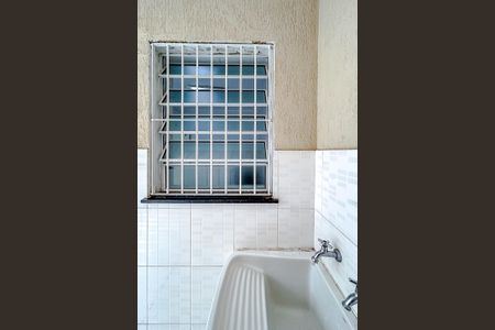 Casa de condomínio à venda com 108m², 4 quartos e 1 vagaÁrea de Serviço