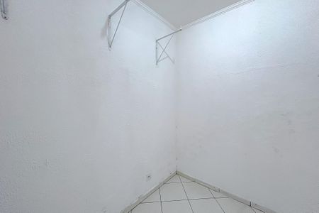 Casa de condomínio à venda com 108m², 4 quartos e 1 vagaQuarto de Serviço