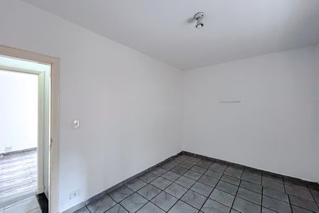 Casa de condomínio à venda com 108m², 4 quartos e 1 vagaQuarto 2