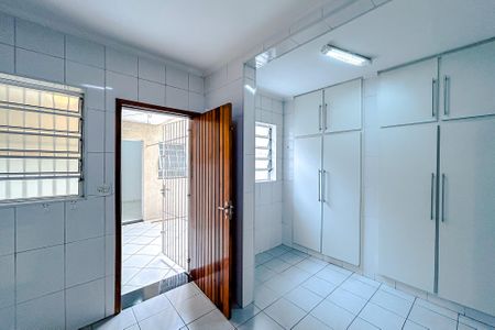 Casa de condomínio à venda com 108m², 4 quartos e 1 vagaCozinha