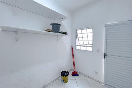 Casa de condomínio à venda com 108m², 4 quartos e 1 vagaQuarto de Serviço