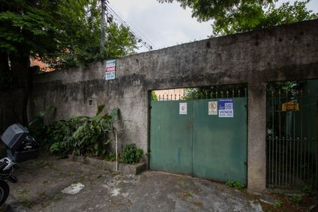 Casa à venda com 450m², 3 quartos e 5 vagasPlaca