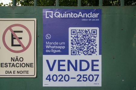 Casa à venda com 450m², 3 quartos e 5 vagasPlaca