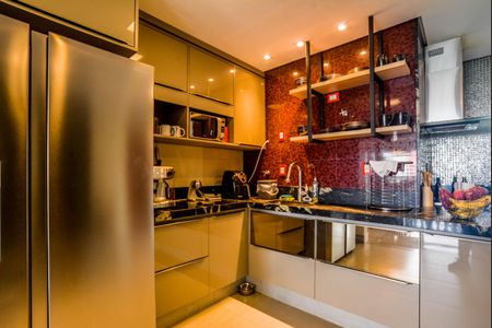 Apartamento à venda com 140m², 3 quartos e 2 vagas Apartamento à venda com 140m², 3 quartos e 2 vagasCozinha