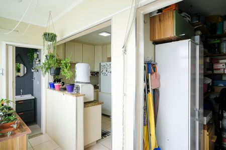 Apartamento à venda com 80m², 3 quartos e 1 vagaÁrea de serviço